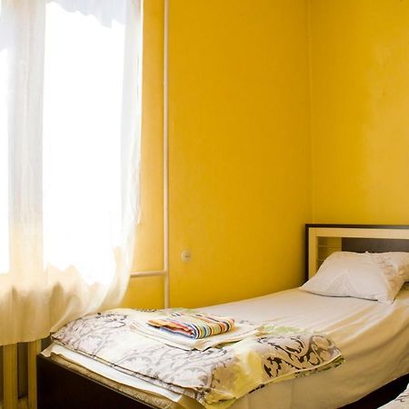 Nino'S Guest House Tbilisi Exterior photo
